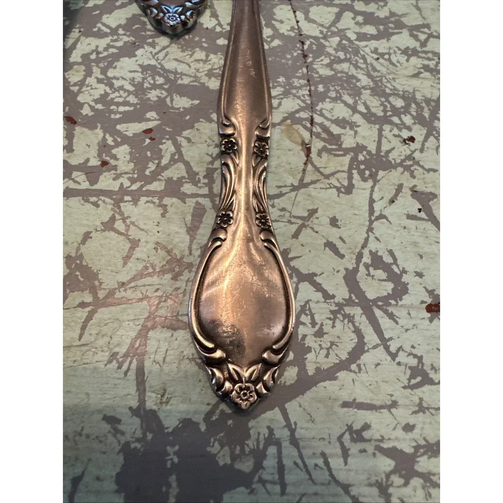 Imperial‎ Stainless Silver Flatware Korea Set of 8 Soup Spoons